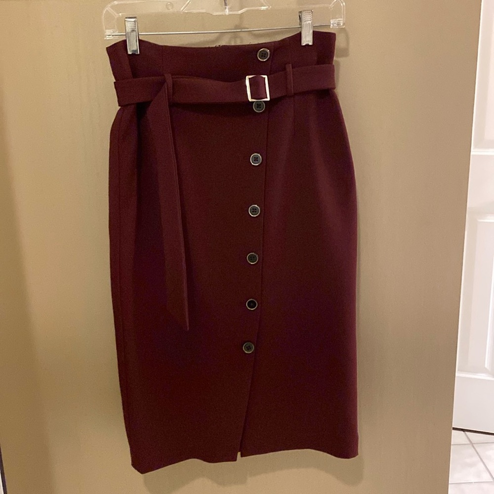 Belted burgundy pencil skirt with button detail, White House Black Market, Sz 2